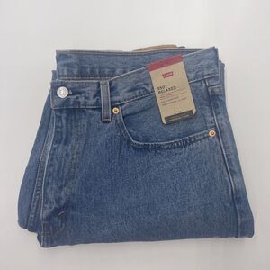 New Levi`s 550 Relaxed‎ Fit Light Blue Denim Mens Size 36x32 jeans
